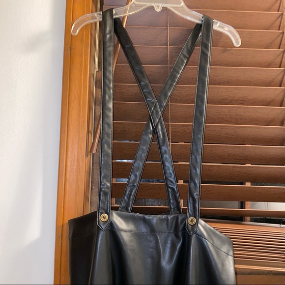 NWT Anthropologie Black Faux Leather Adjustable Pinafore Skirt w/ Pockets 12 - Picture 12 of 13